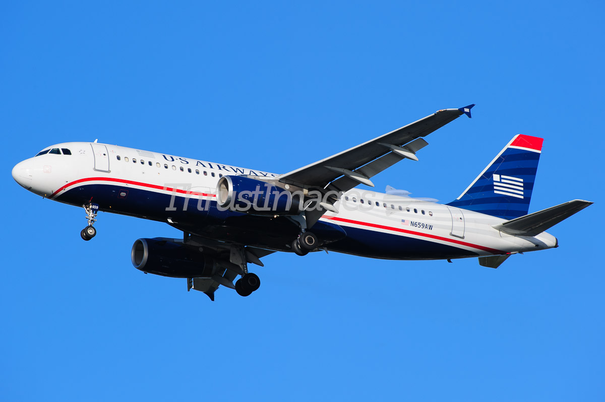 Airbus A320-232 N659AW (cn 1166)